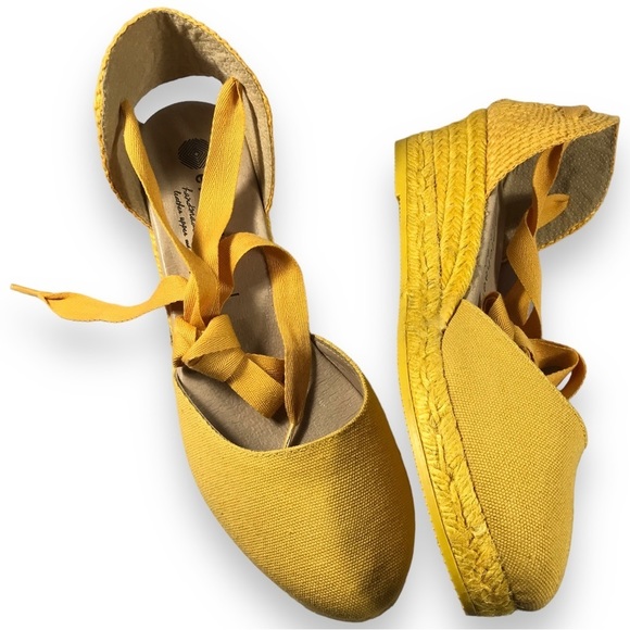 Eric Michael Shoes - Eric Michael Cosbil3 Lona Womens Canvas Espadrille Wrap Sandal Yellow Size EU 39